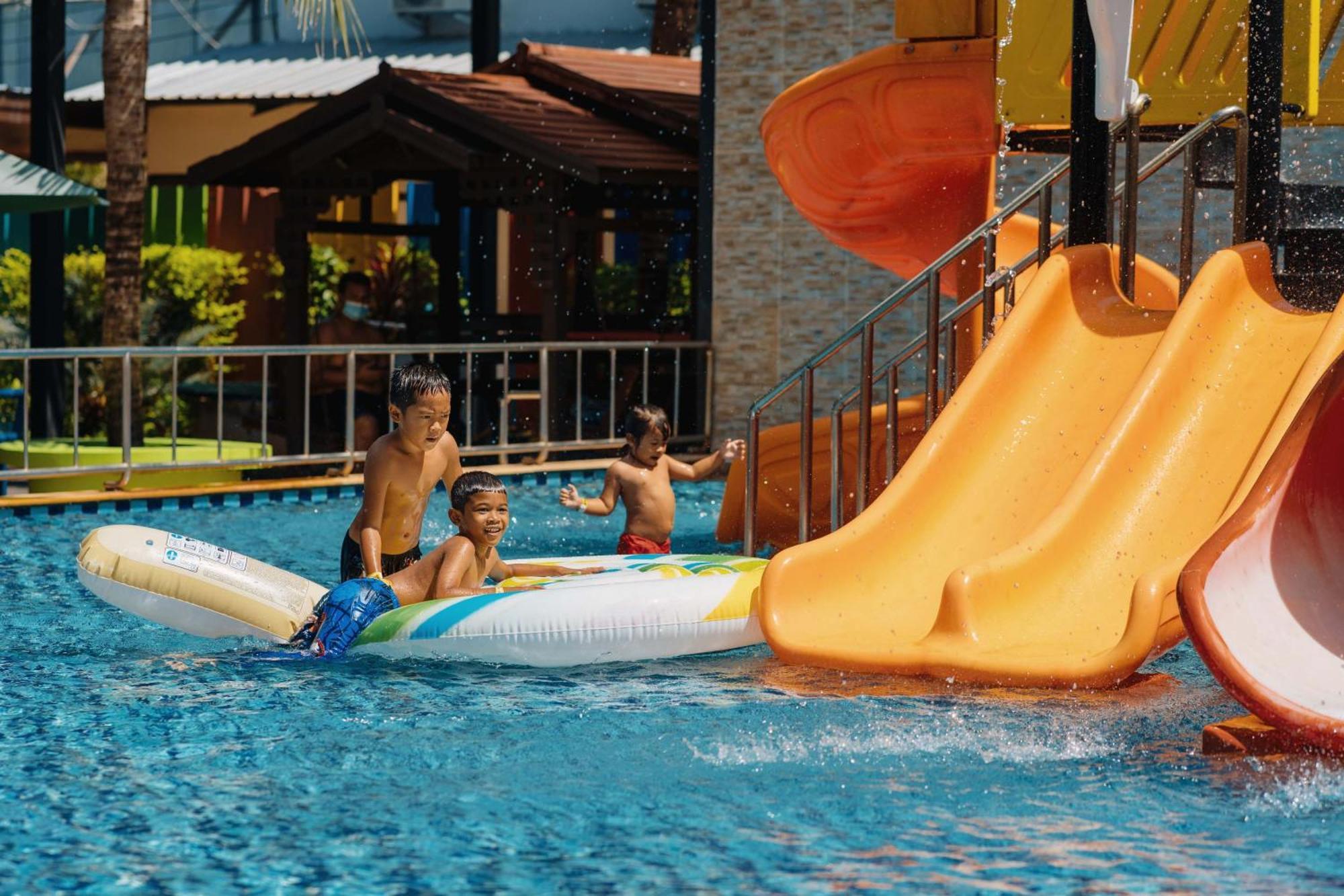 Rawayana West Villas & Kids Park Rawai Exterior photo